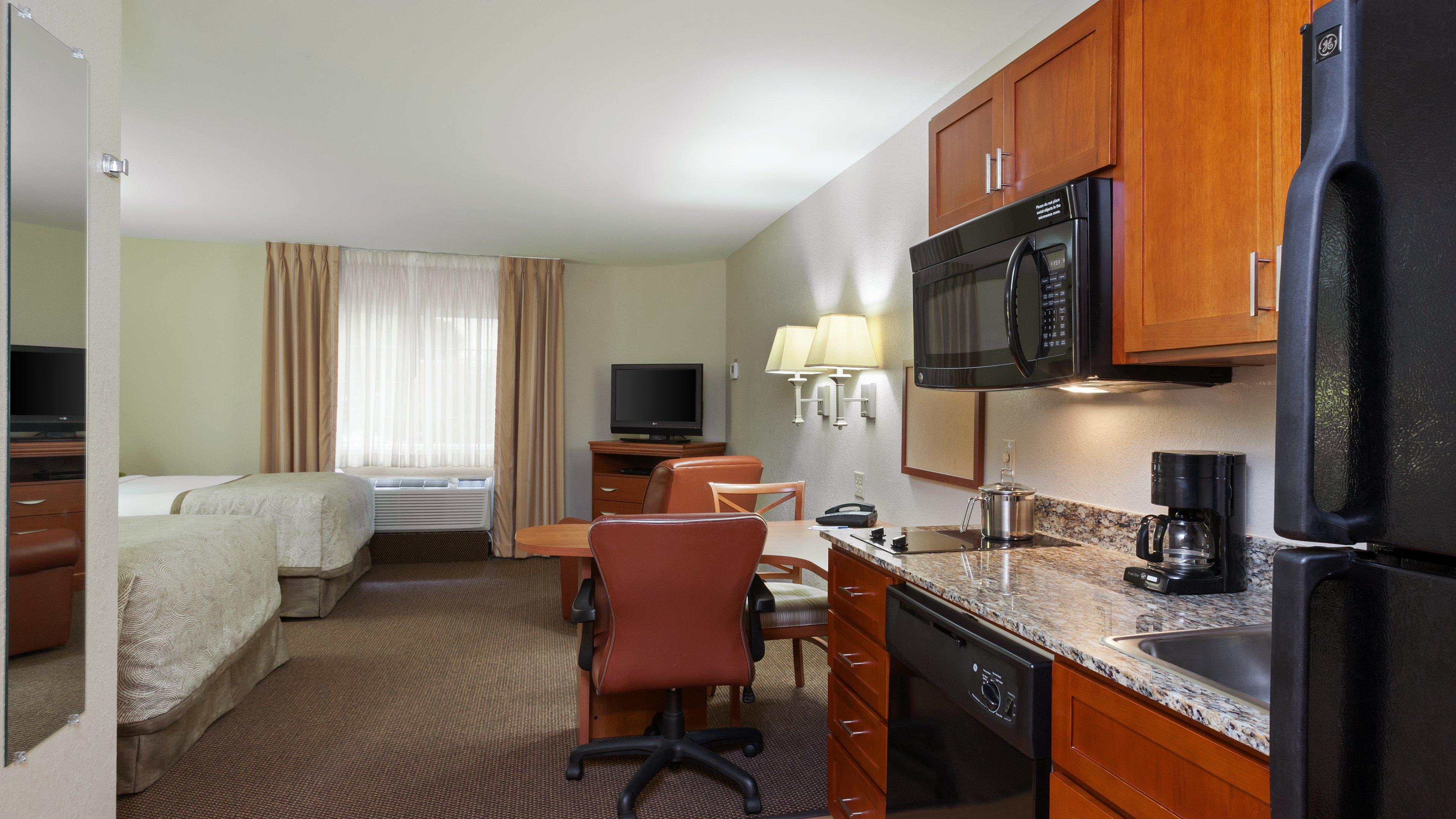 Candlewood By Ihg Hotel Reading