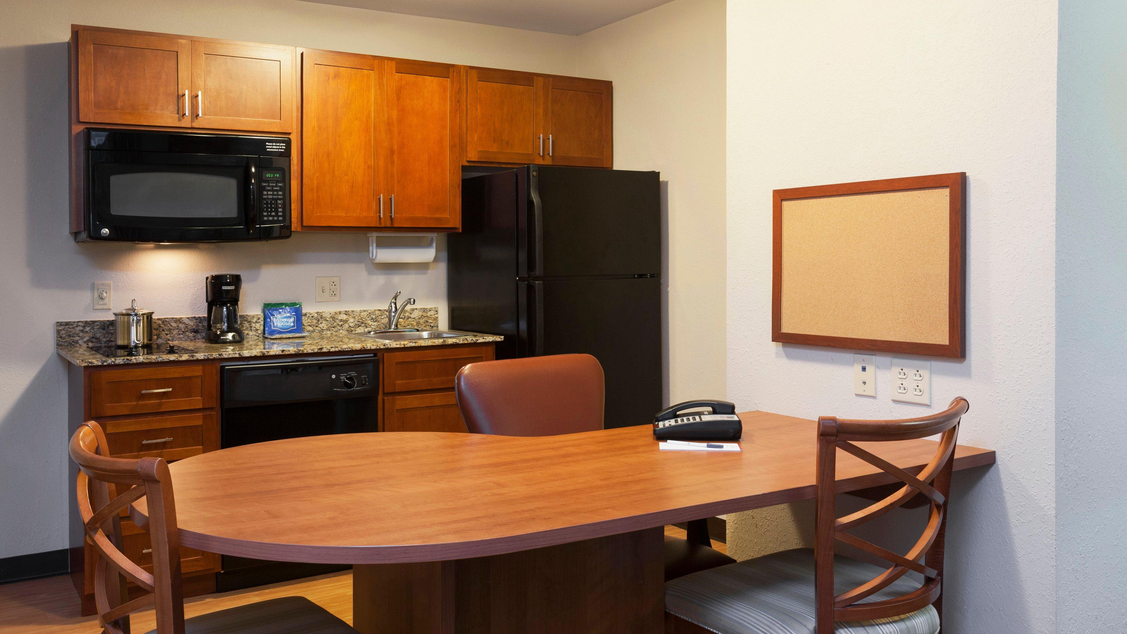 Hotel Candlewood By Ihg Reading