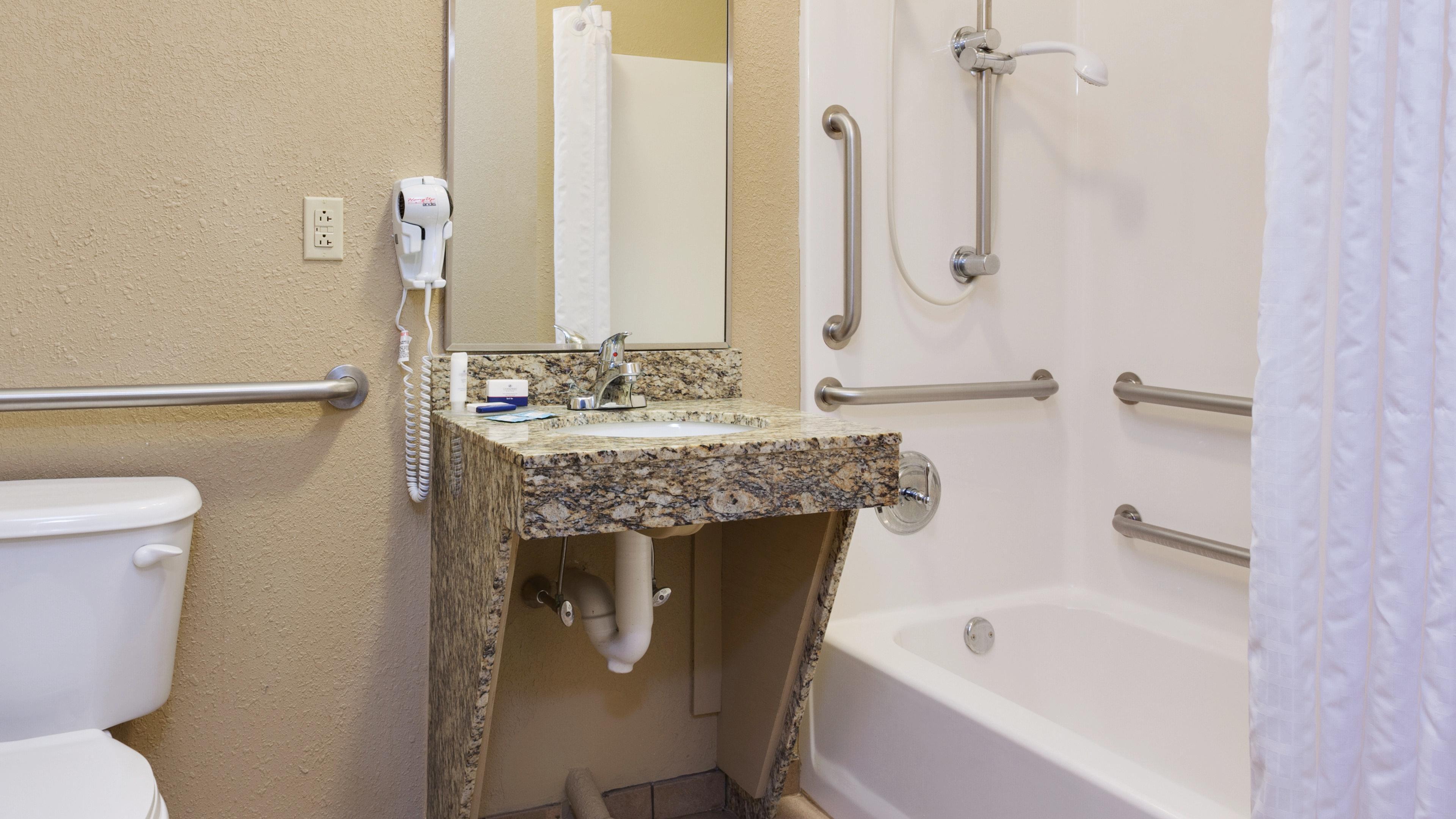 Candlewood By Ihg Hotel Reading