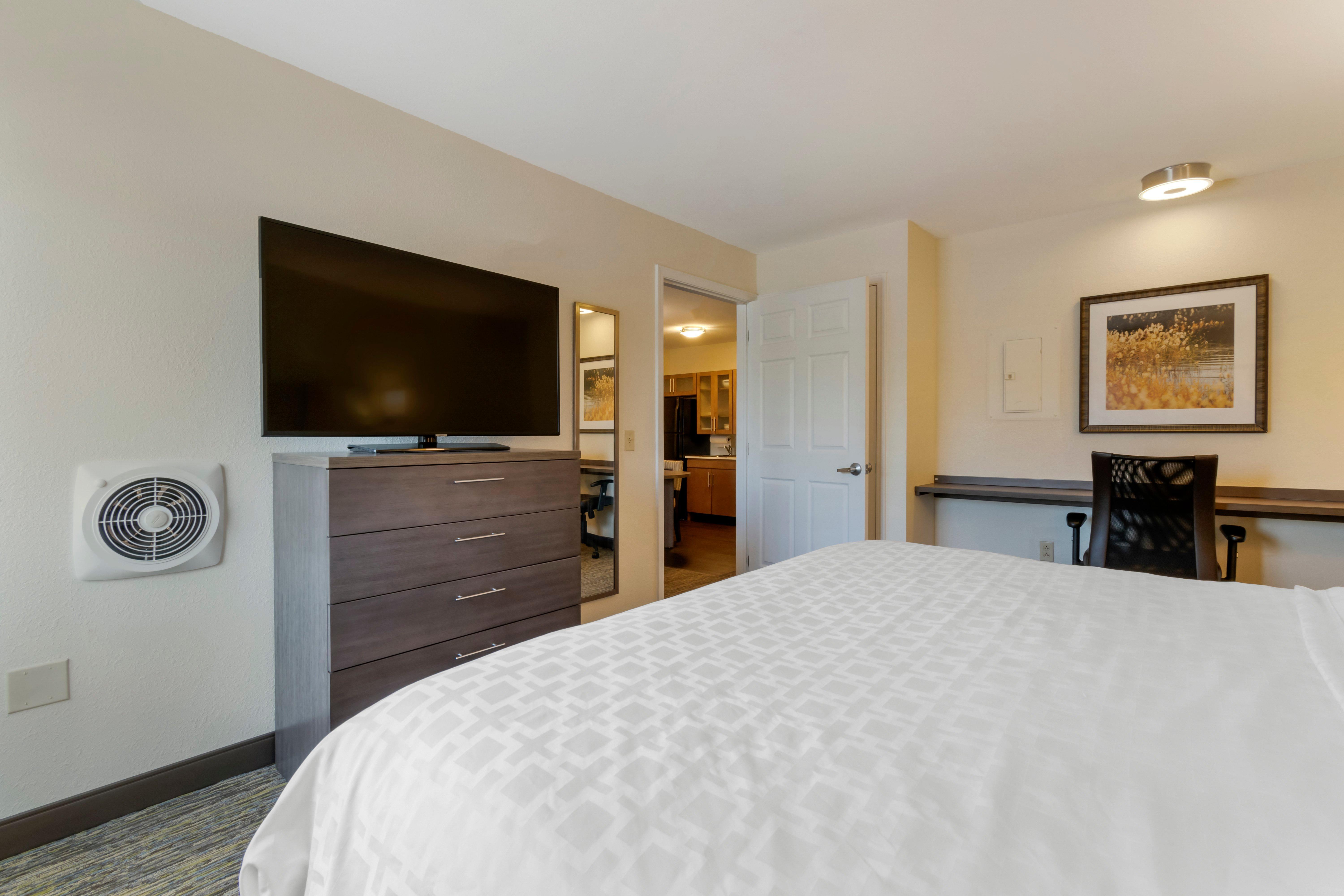 Candlewood By Ihg Reading