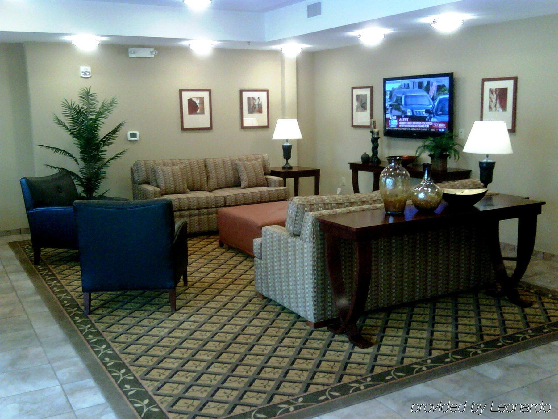 Hotel Candlewood By Ihg 3*