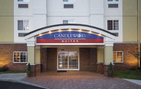Candlewood By Ihg Reading
